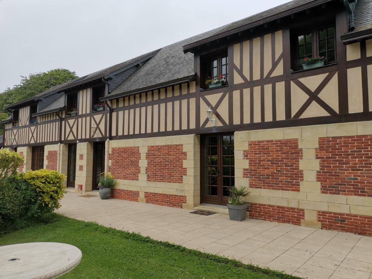 Hotel Le Manege Gite L'Eglise Sainte-Marie-au-Bosc Esterno foto